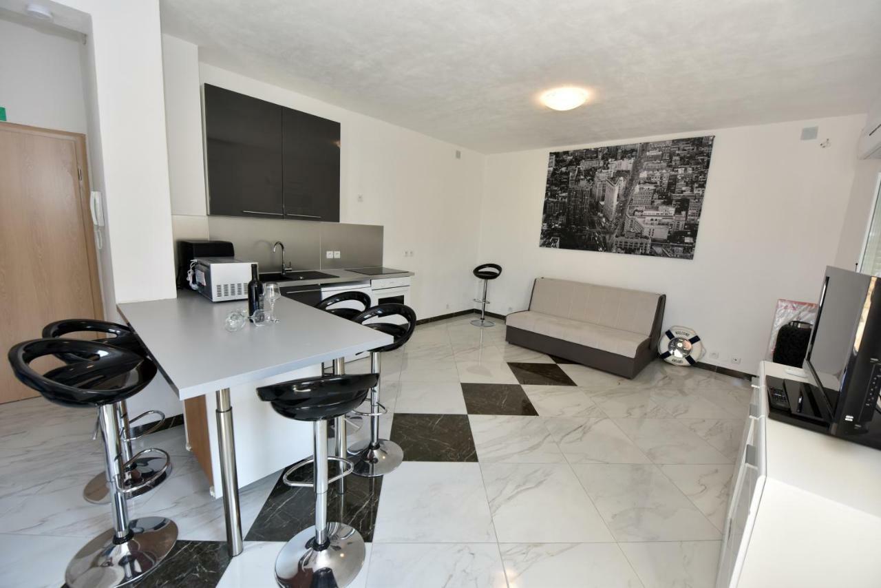 Apartmani Ivan V Relax ヴォディツェ エクステリア 写真