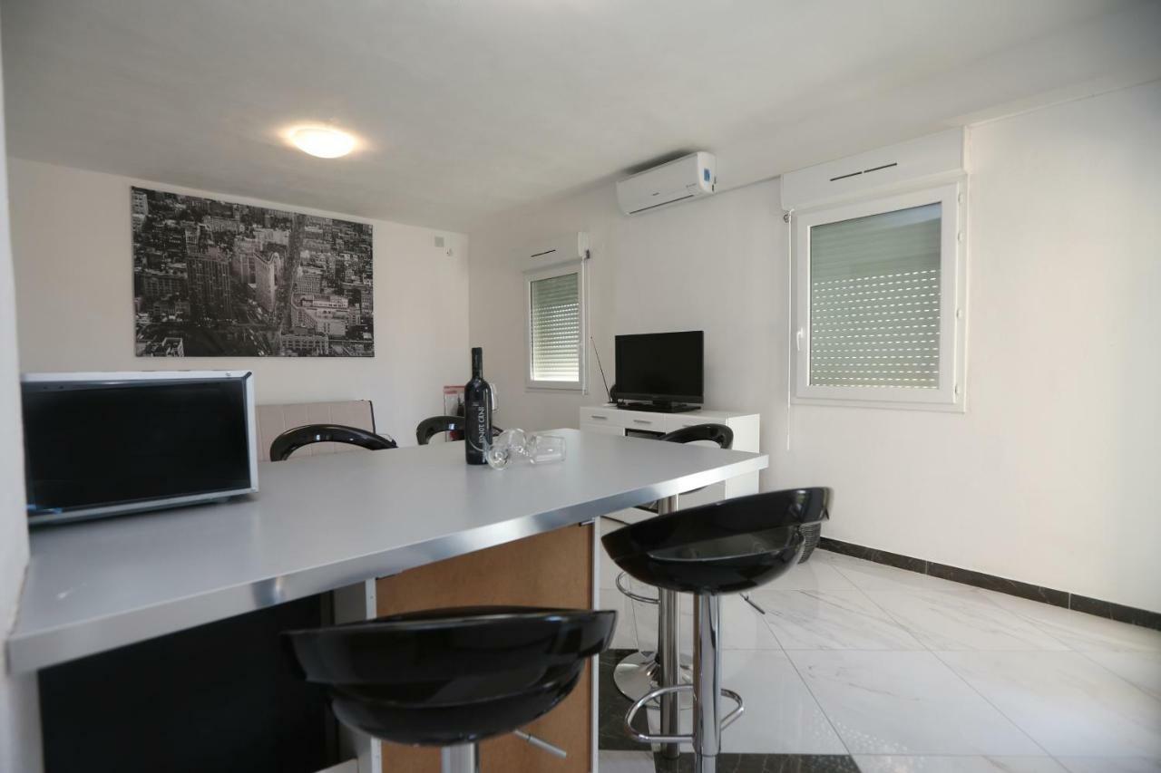 Apartmani Ivan V Relax ヴォディツェ エクステリア 写真